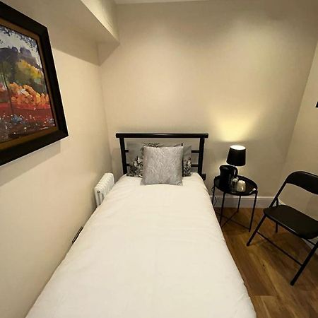 Cosy Single Room Edinburgh Bagian luar foto